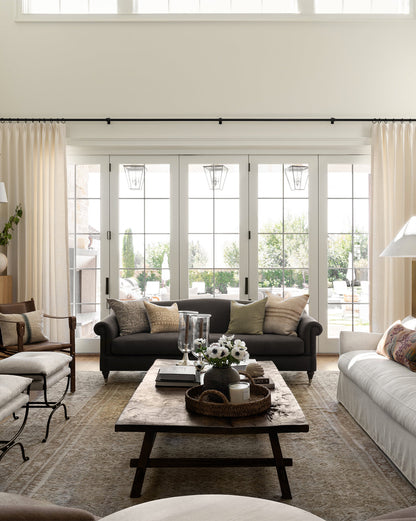 Hildegard Sofa 90"